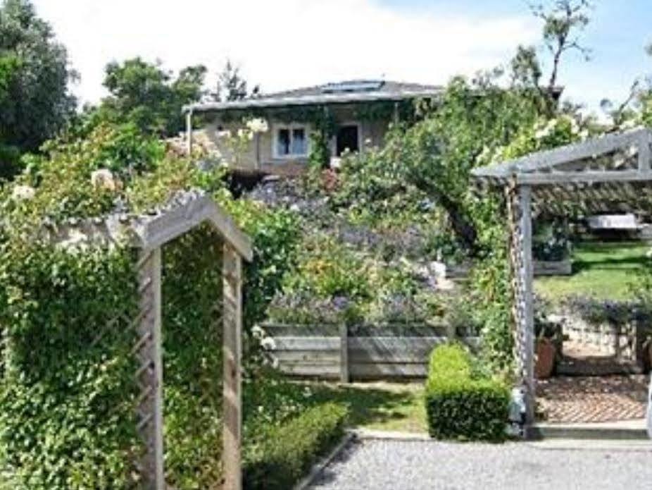 Olde Mill House B&B & Bike2Wine Cycle Hire Renwick Exterior foto
